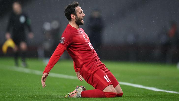 Hakan Calhanoglu